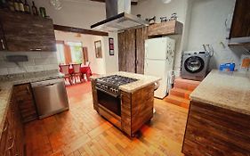 The Naked House - Hotel Nudista